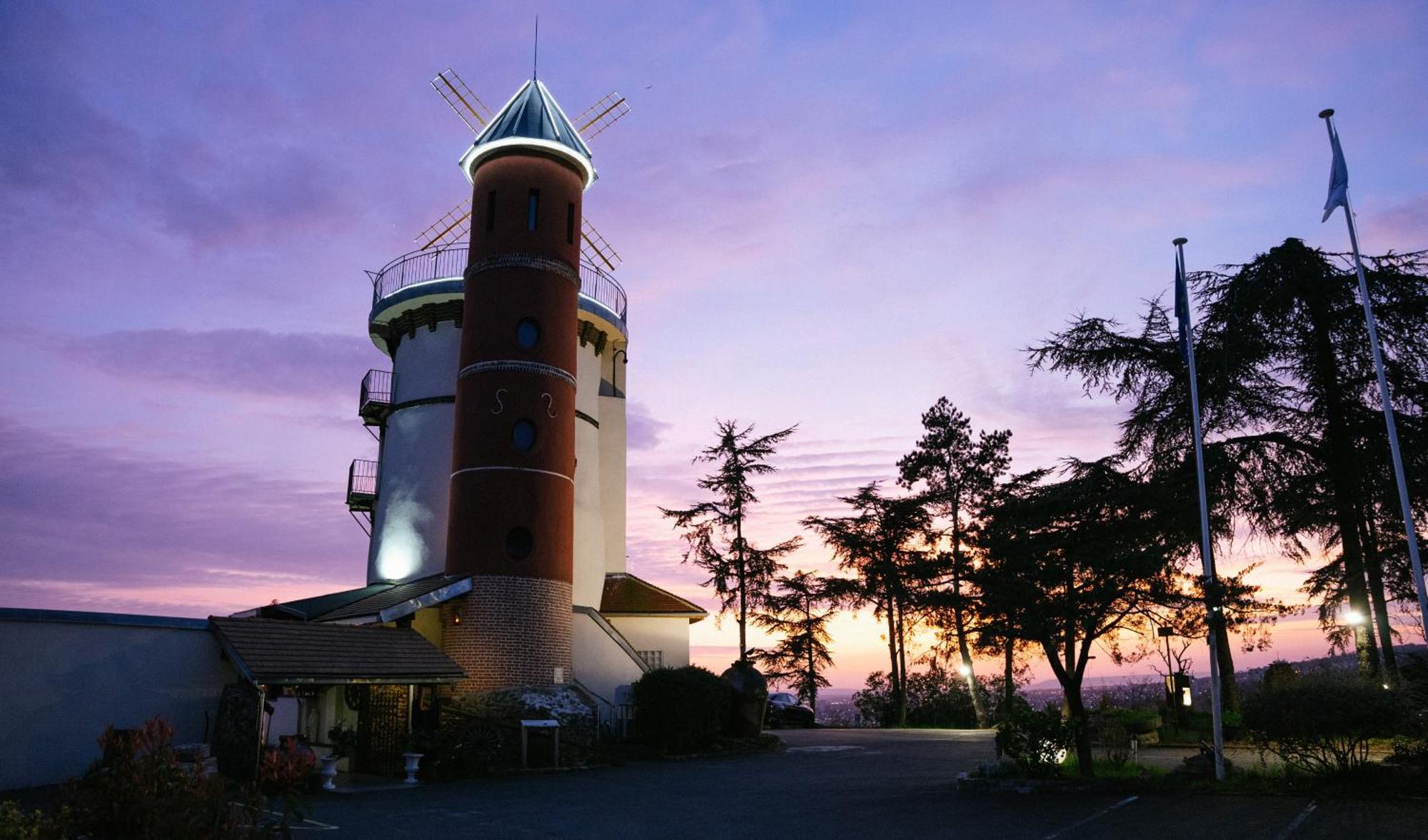 Le Moulin D'Orgemont, Hebergements & Restaurants Аржантей Екстер'єр фото